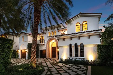 520 NE Waterway Lane Boca Raton FL 33432