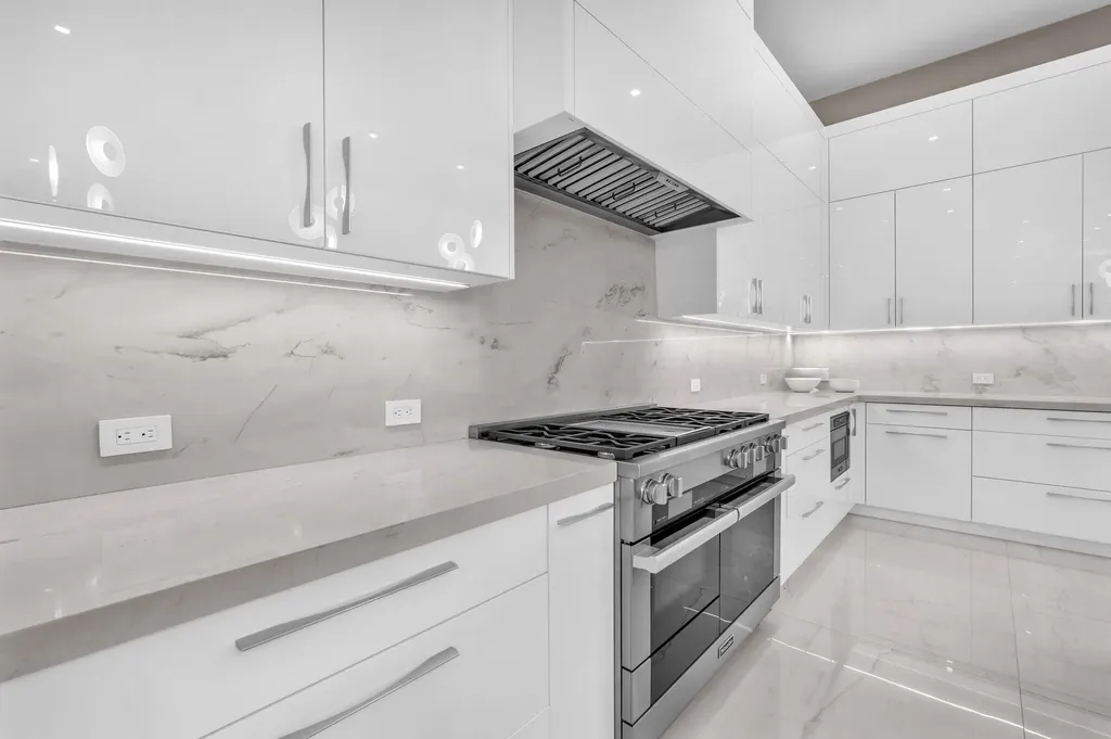 17787 Scarsdale Way Boca Raton FL 33496