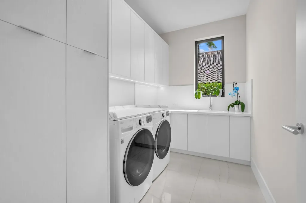 17787 Scarsdale Way Boca Raton FL 33496