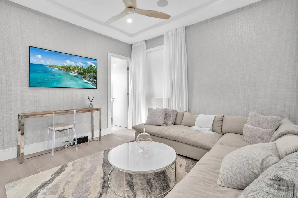 17787 Scarsdale Way Boca Raton FL 33496