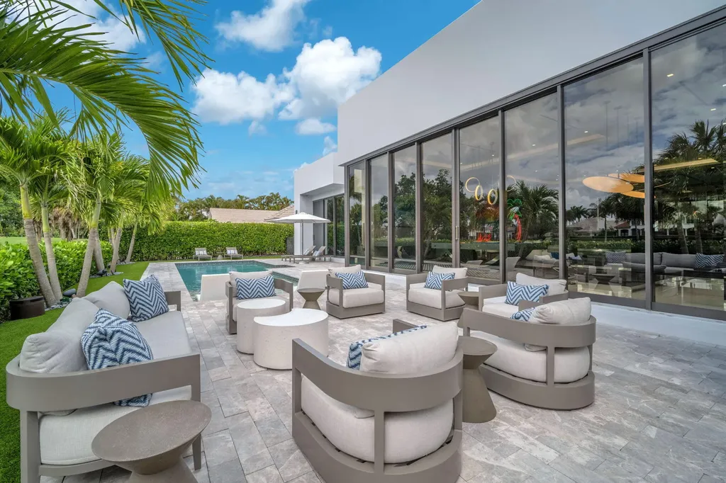 17787 Scarsdale Way Boca Raton FL 33496