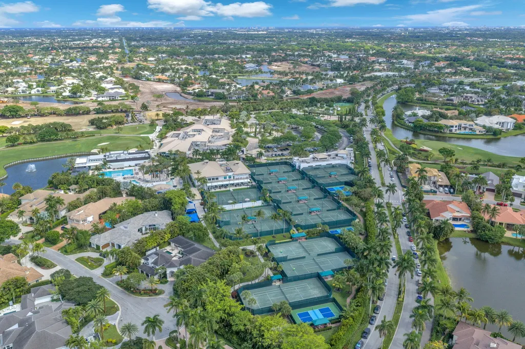 17787 Scarsdale Way Boca Raton FL 33496