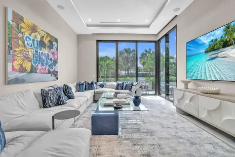 17787 Scarsdale Way Boca Raton FL 33496