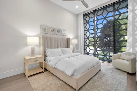 17787 Scarsdale Way Boca Raton FL 33496