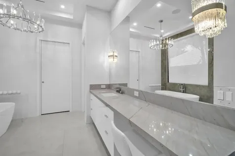 17787 Scarsdale Way Boca Raton FL 33496