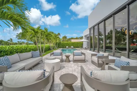 17787 Scarsdale Way Boca Raton FL 33496