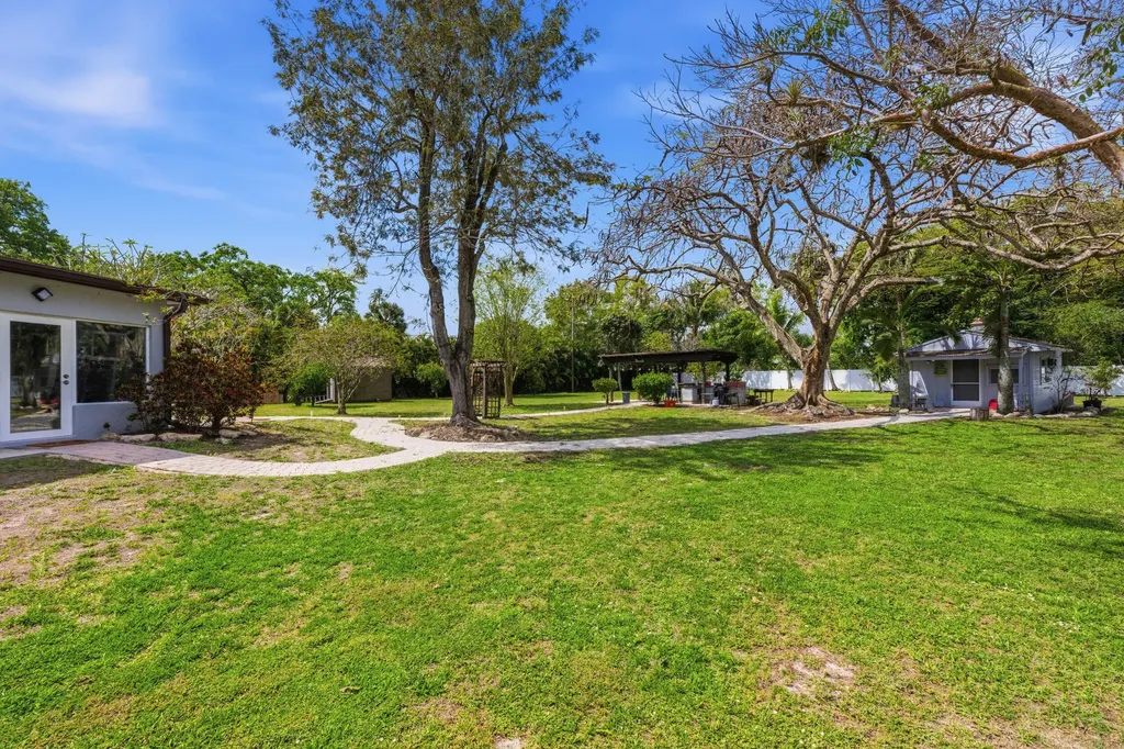 14290 SW 31st Court Davie FL 33330