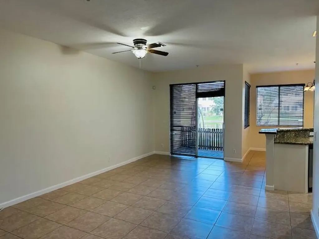4390 Berkshire Wharf Drive Lake Worth FL 33461