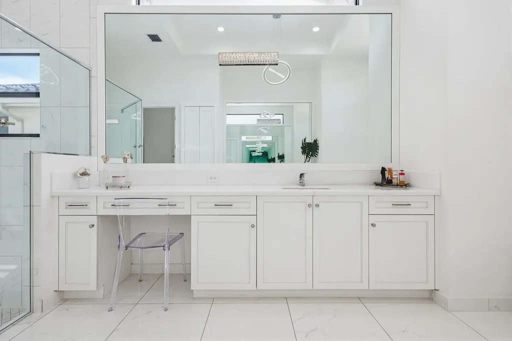 9801 Rennes Lane Delray Beach FL 33446
