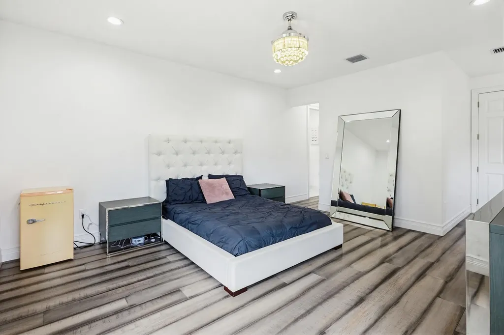 9801 Rennes Lane Delray Beach FL 33446