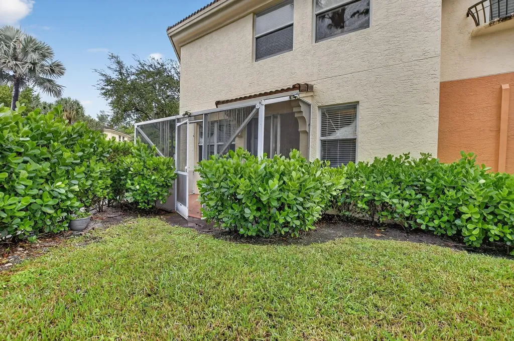 2932 Deer Creek Country Club Boulevard Deerfield Beach FL 33442