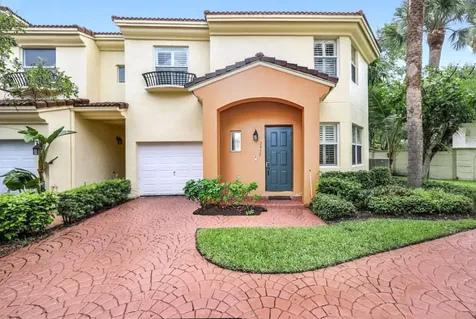 2932 Deer Creek Country Club Boulevard Deerfield Beach FL 33442