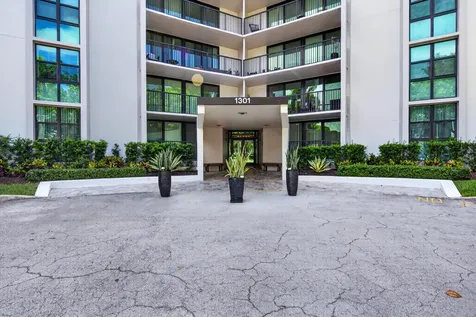 1301 River Reach Drive Fort Lauderdale FL 33315