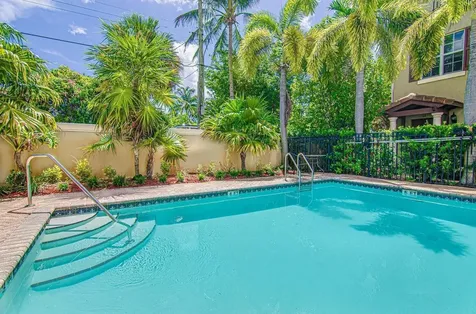 531 S Federal Highway Lake Worth Beach FL 33460