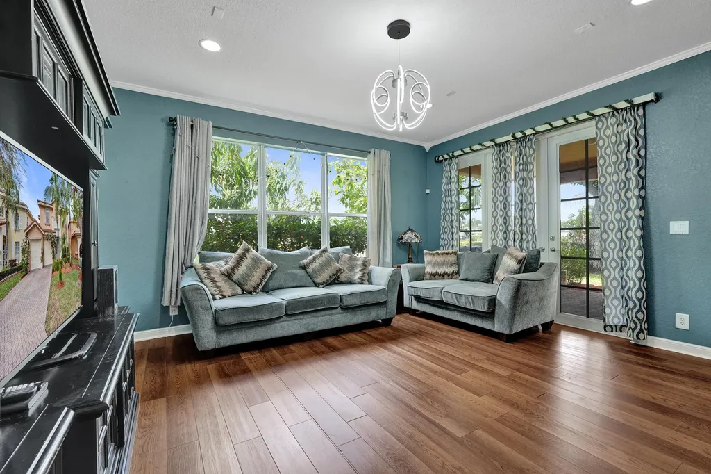 6591 Traveler Road West Palm Beach FL 33411