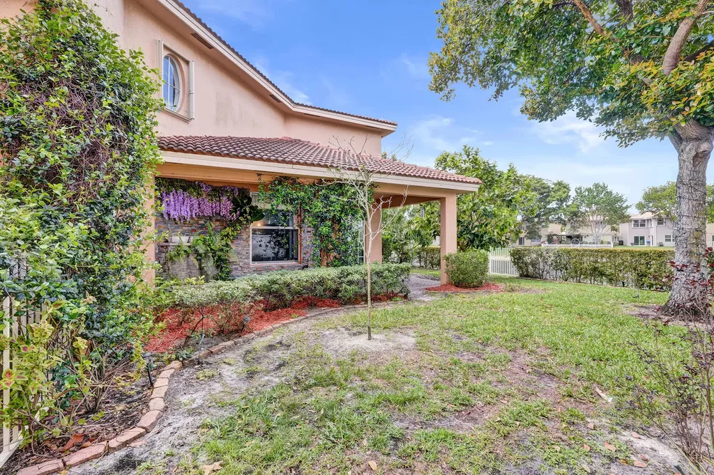 6591 Traveler Road West Palm Beach FL 33411