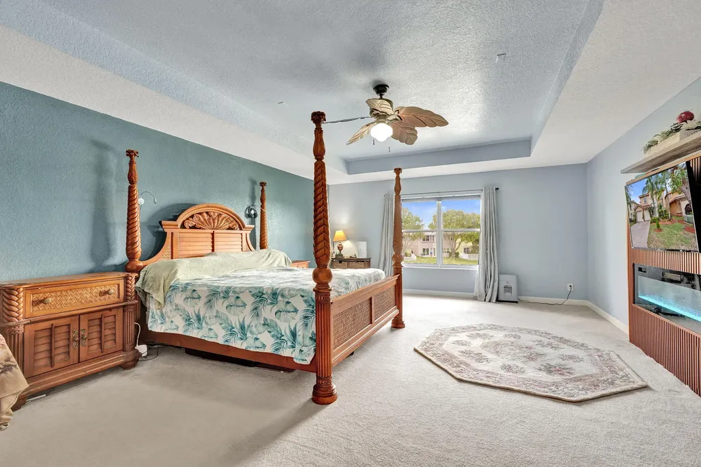 6591 Traveler Road West Palm Beach FL 33411