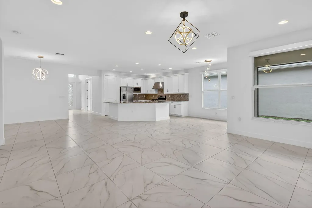 11765 SW Poseidon Way Port St Lucie FL 34987