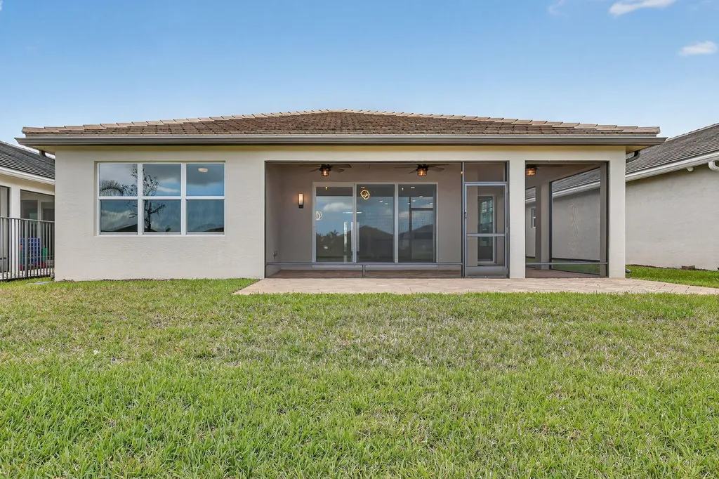 11765 SW Poseidon Way Port St Lucie FL 34987