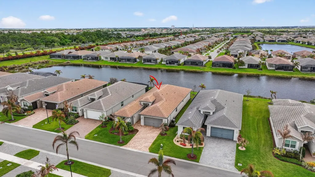 11765 SW Poseidon Way Port St Lucie FL 34987