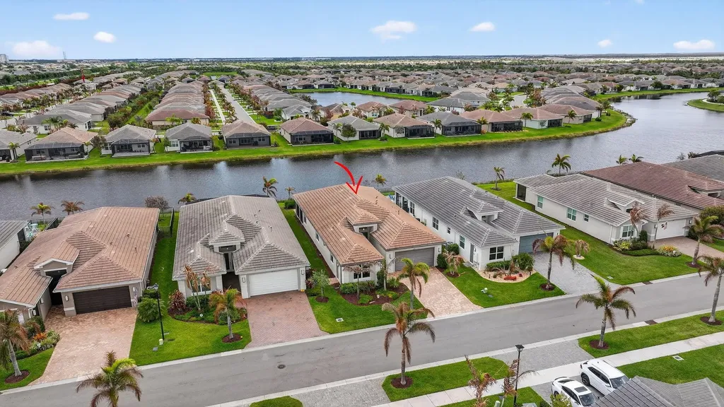 11765 SW Poseidon Way Port St Lucie FL 34987