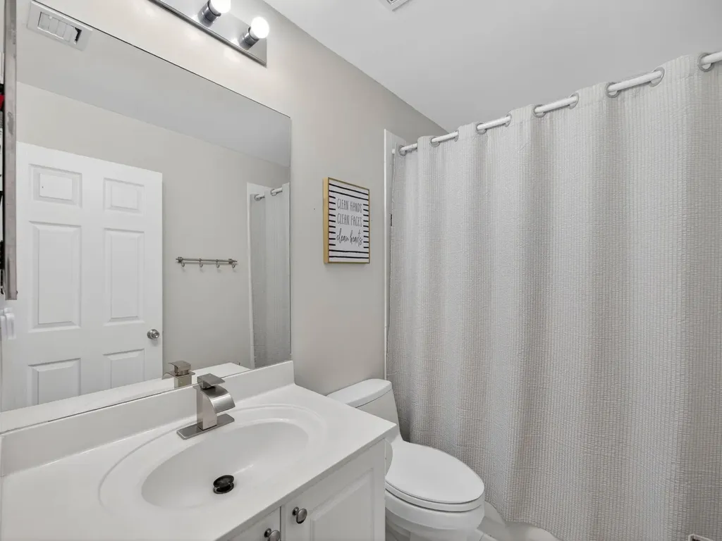 5053 Prairie Dunes Village Circle Lake Worth FL 33463
