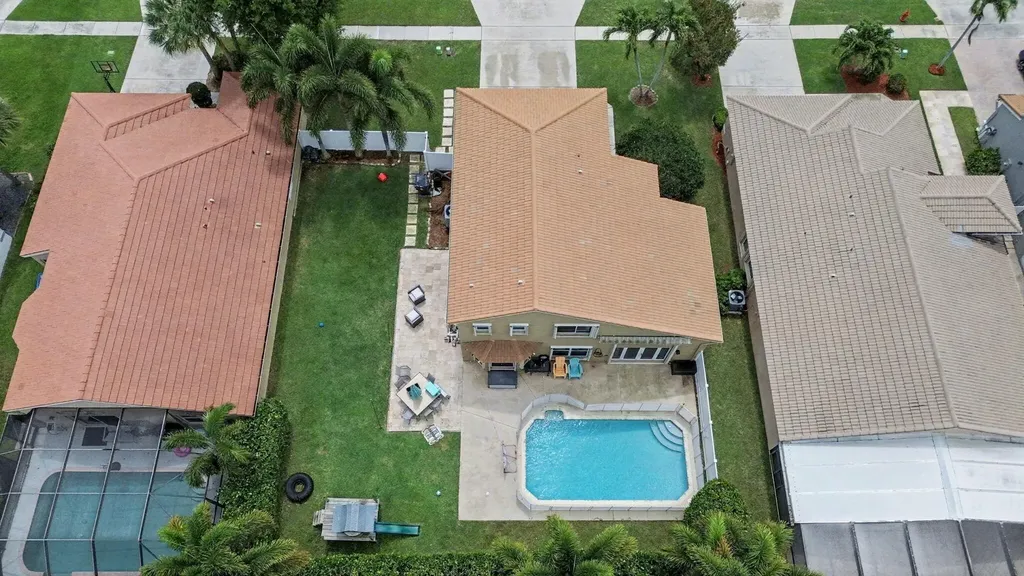 5053 Prairie Dunes Village Circle Lake Worth FL 33463
