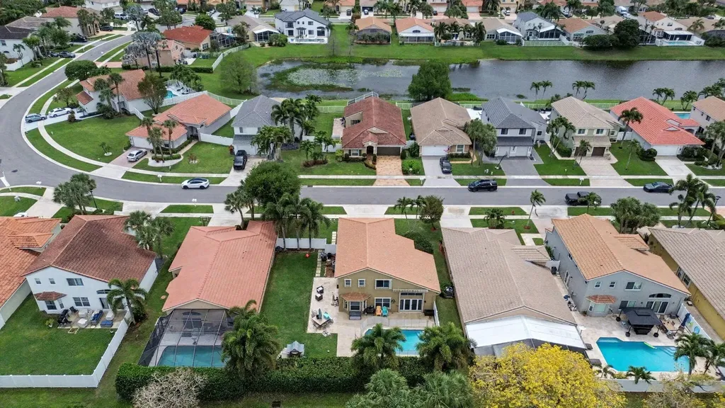 5053 Prairie Dunes Village Circle Lake Worth FL 33463