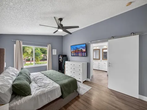 5053 Prairie Dunes Village Circle Lake Worth FL 33463