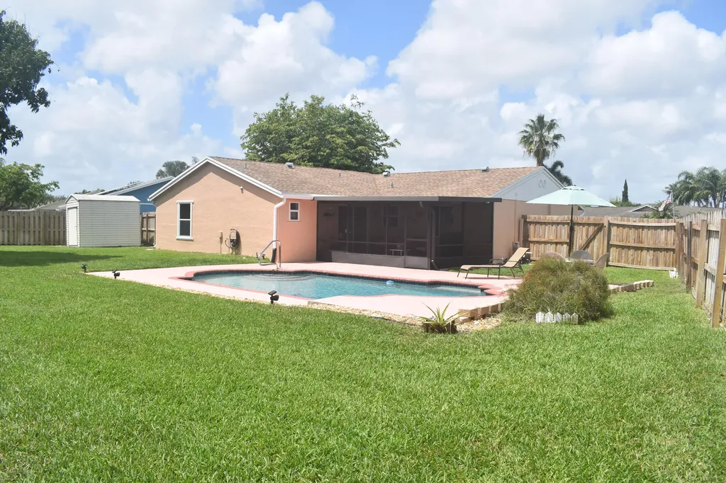 5034 Mark Drive Boynton Beach FL 33472