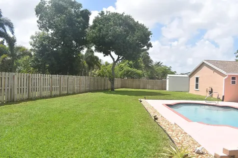 5034 Mark Drive Boynton Beach FL 33472