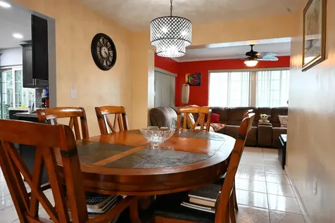 8610 NW 27th Place Sunrise FL 33322