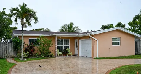 8610 NW 27th Place Sunrise FL 33322