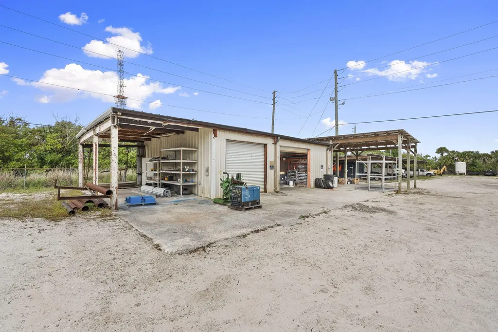16050 Orange Avenue Fort Pierce FL