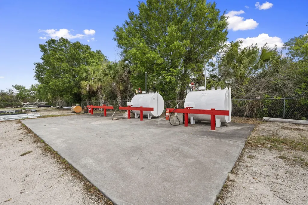 16050 Orange Avenue Fort Pierce FL