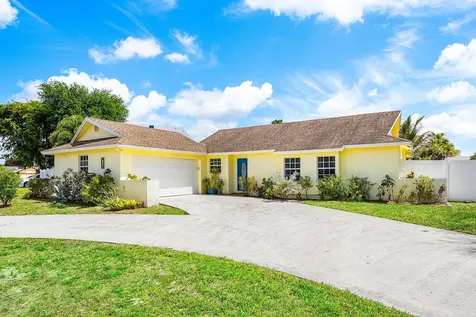 246 Natchez Court Royal Palm Beach FL 33411
