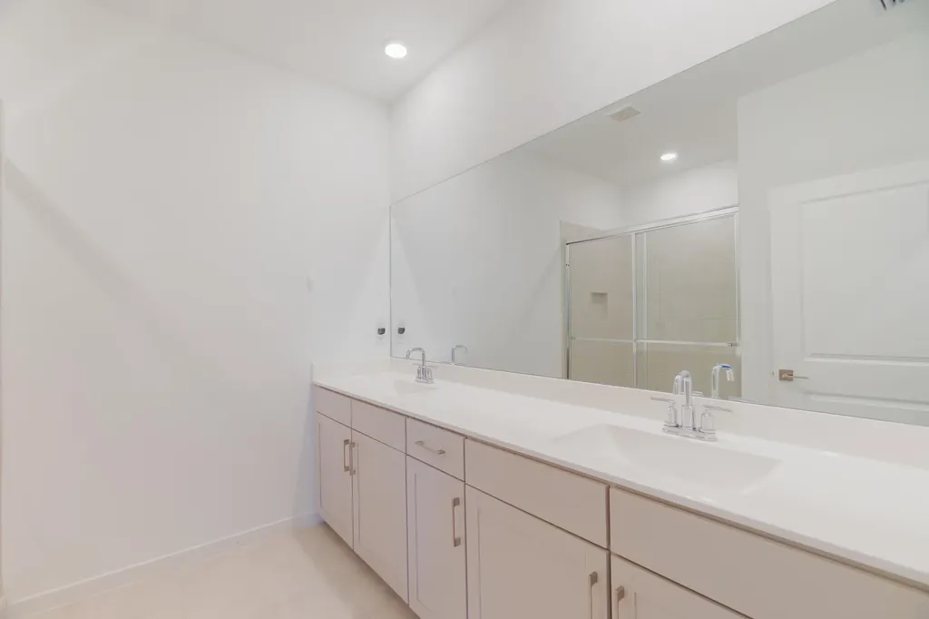 8618 Via Mar Rosso Lake Worth FL 33467