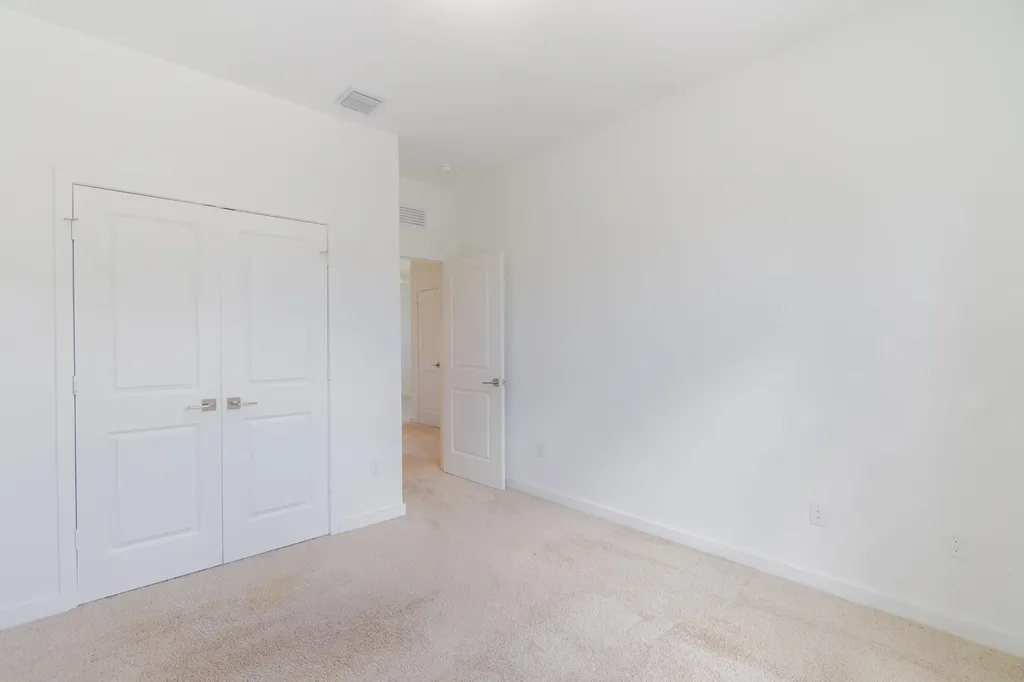 8618 Via Mar Rosso Lake Worth FL 33467