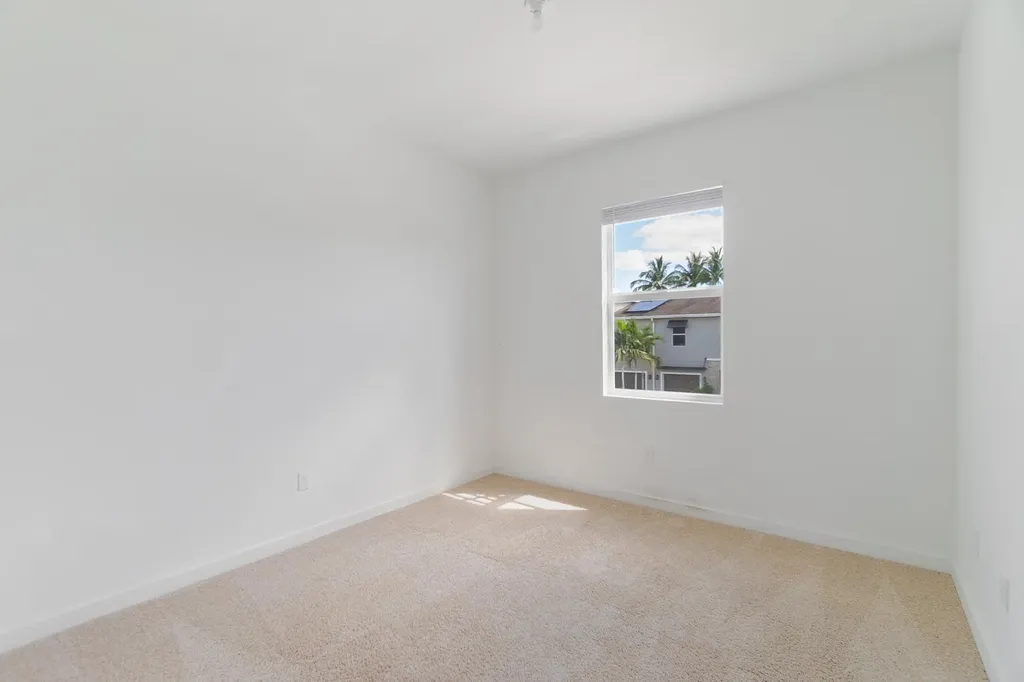 8618 Via Mar Rosso Lake Worth FL 33467
