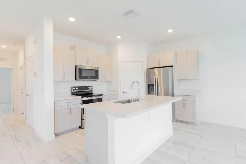 8618 Via Mar Rosso Lake Worth FL 33467