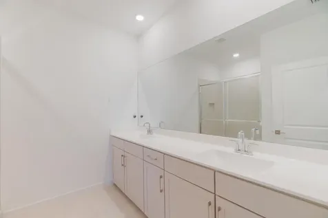 8618 Via Mar Lake Worth FL 33467