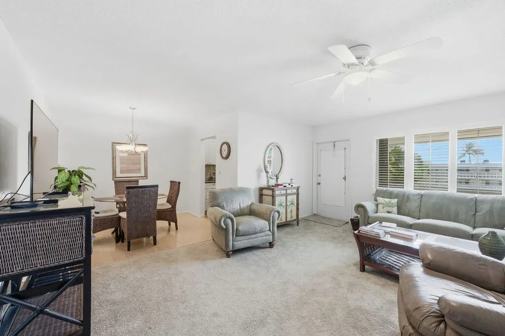 101 Doolen Court North Palm Beach FL 33408