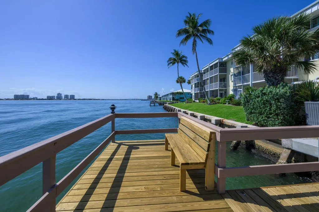 101 Doolen Court North Palm Beach FL 33408