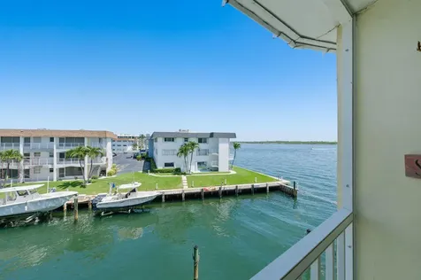101 Doolen Court North Palm Beach FL 33408