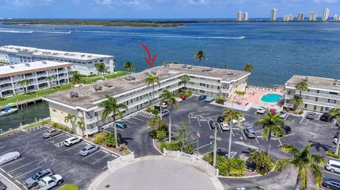101 Doolen Court North Palm Beach FL 33408