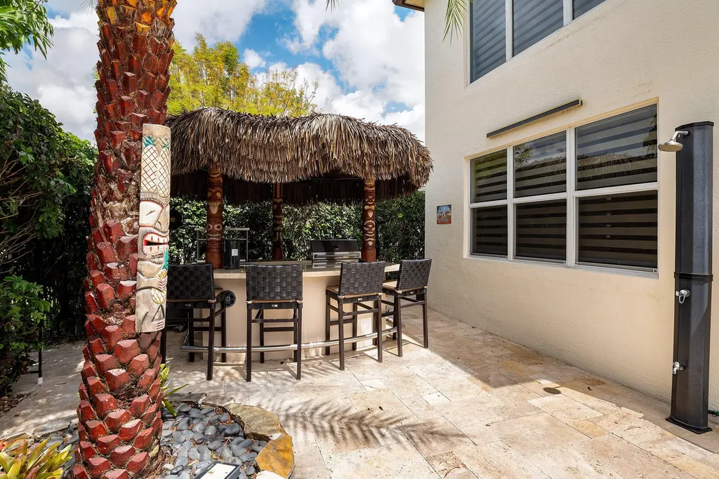 7256 Vía Abruzzi Wellington FL 33467