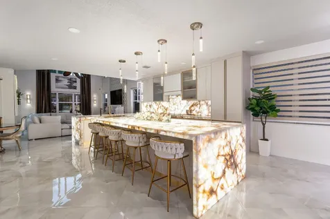7256 Vía Abruzzi Wellington FL 33467
