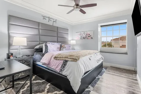 7256 Vía Abruzzi Wellington FL 33467