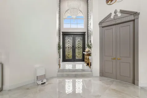 7256 Vía Abruzzi Wellington FL 33467