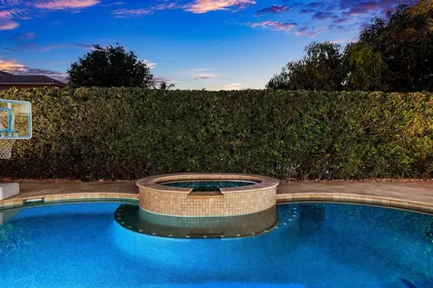 7256 Vía Abruzzi Wellington FL 33467